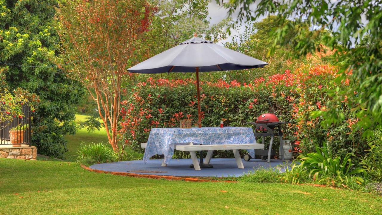 Mitta Glen GuestHouse B&B Flaxton Extérieur photo